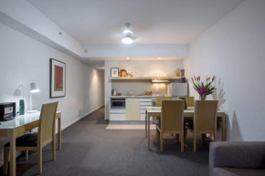 ZEN CITY & SEA Executive 1-BR Suite in Darwin CBD